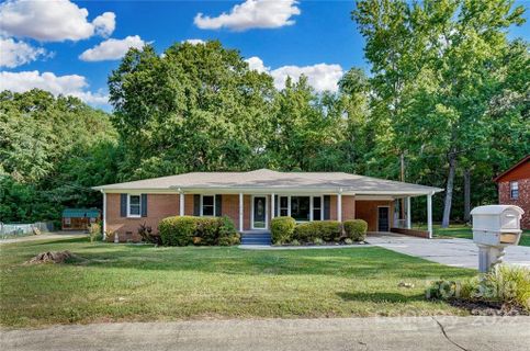 214 Cliffside Drive