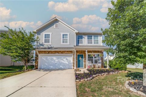 435 Dutch White Drive