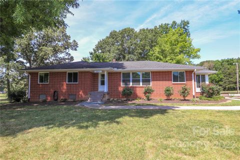 Previously sold for $480,000