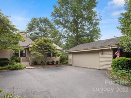 3703 Trinity Court