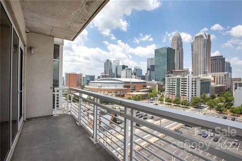505 E 6th Street 1204