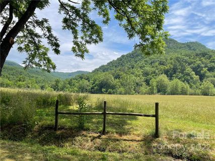 107 Twisted Birch Drive 21 sold home in Blue Rock Valley, Hendersonville, NC