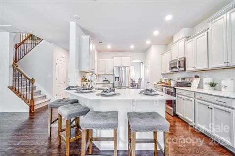 1167 Narrowmouth Court 424