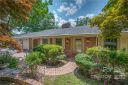 1310 Valmont Drive sold home in Hendersonville, SC