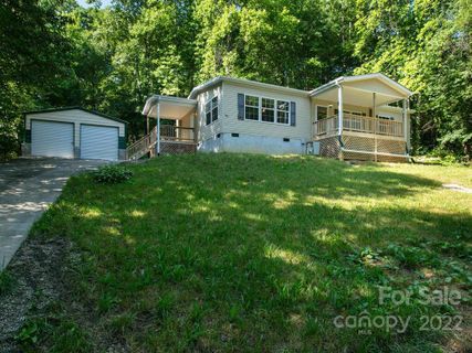 93 Brown Trout Lane 6 sold home in Rolling Oaks, Hendersonville, NC