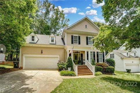 7811 Forest Oaks Lane