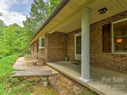 17 Ramblewood Trail