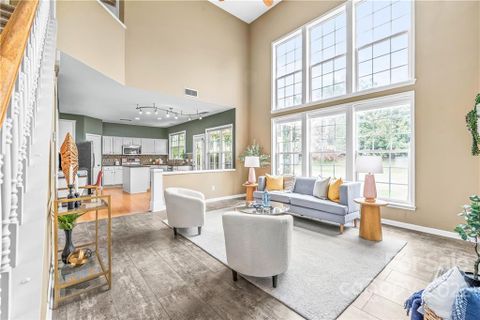 2428 Beacon Forest Drive