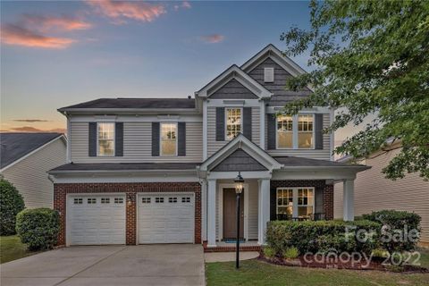 4404 Glenduran Lane