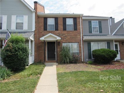 8234 Golf Ridge Drive 605