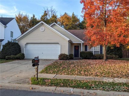14430 Arbor Ridge Drive sold home in The Crossing, Charlotte, NC