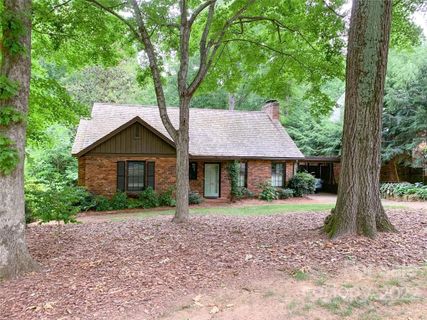 334 Oakwood Drive