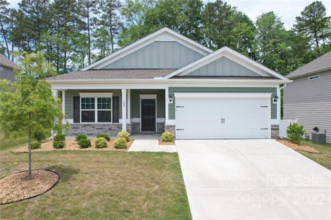 105 Cramerton Mills Parkway