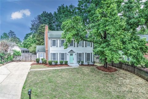 5015 Rivergreen Lane