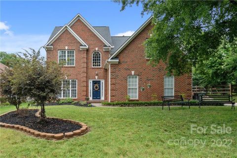 6590 Gatehouse Court