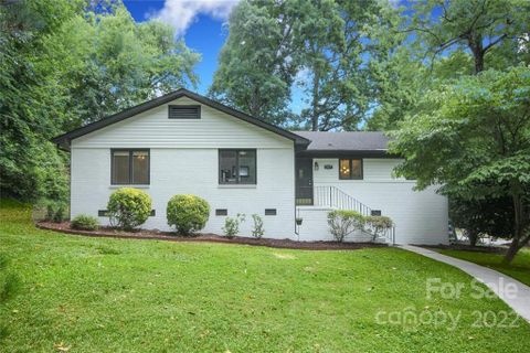 2327 Shadyview Drive