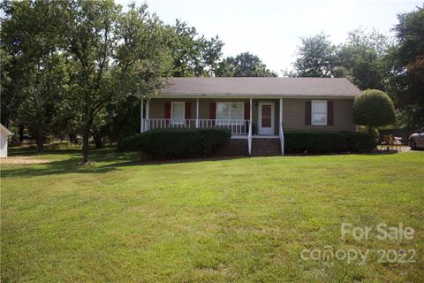 802 Edgehill Drive 40