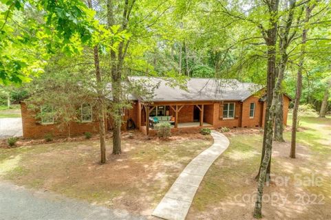 6825 Loblolly Circle sold home in Providence Pines, Waxhaw, NC