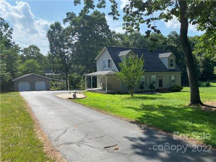 377 Heritage Circle sold home in Heritage Woods, Taylorsville, NC