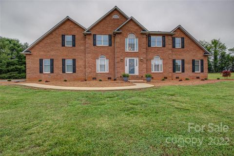 1511 Red Road sold home in Crest Acres, Shelby, NC