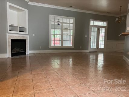 133 Meadowfall Lane