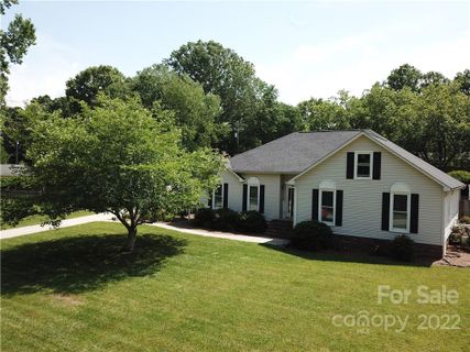 2403 Berkshire Drive sold home in Brittany Downs, Salisbury, NC