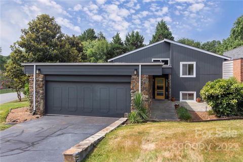 4001 Woodfox Drive