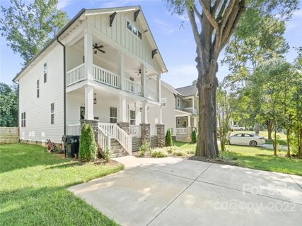 2821 Hilliard Drive