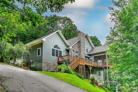 6 Carl Lane sold home in Ruth Villa, Candler, NC