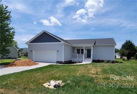 424 Sassafras Drive