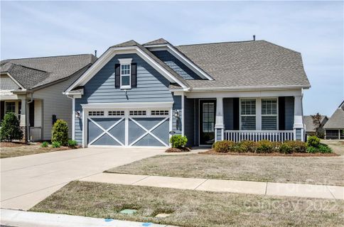 7573 Short Putt Court