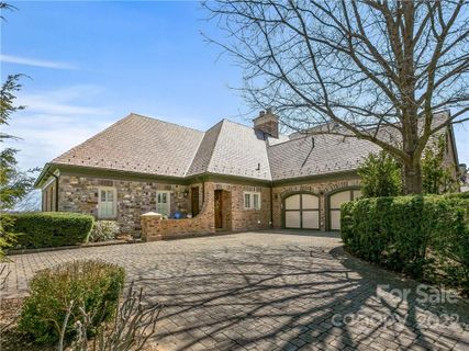 36 Linkside Court