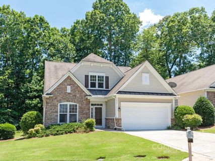 1270 Hamburg Court