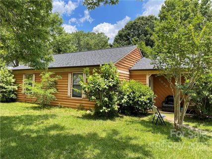 6433 Woodthrush Drive