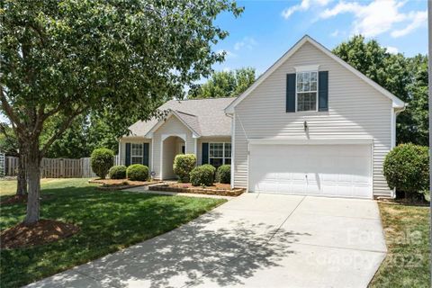 107 Stanwood Place