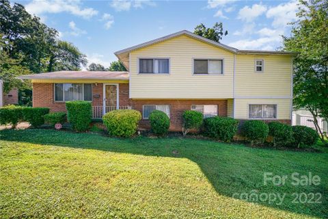3025 Depaul Court