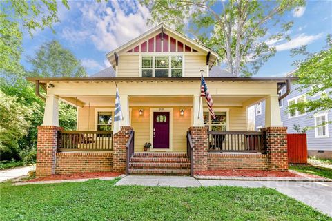 919 Sweetbriar Street