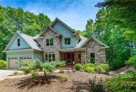 4456 Connestee Trail