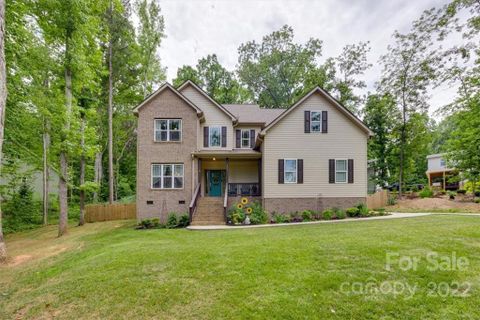 1845 Rain Forest Drive sold home in Pebble Creek, York, SC