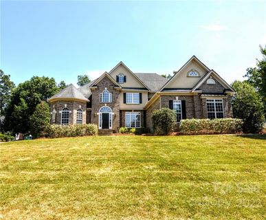 546 Ballymote Court
