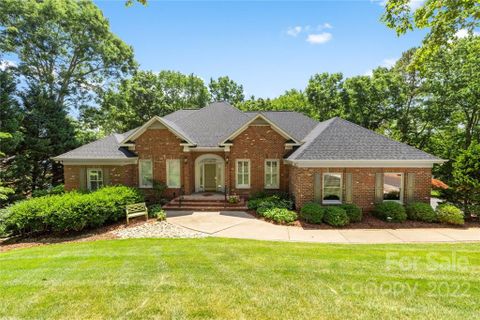 416 Glenbrook Springs None