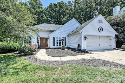 108 Pebble Creek Crossing
