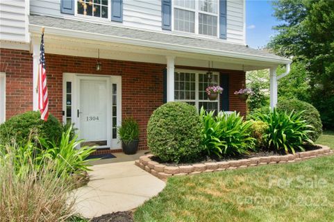 1304 Cool Mist Court