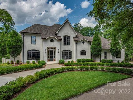 2043 Sharon Lane