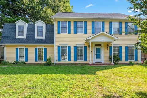 1522 Running Brook Road
