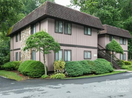 7 Lake Drive C1