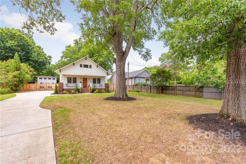 3517 Tuckaseegee Road