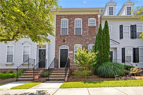11418 Potters Row