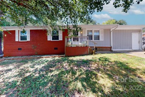 1209 Bridgewood Lane sold home in Ragan Woods, Gastonia, NC
