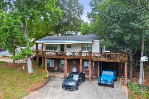 105 Badin View Road